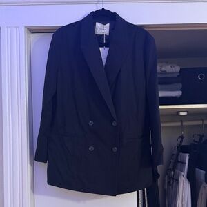 Everlane Double-Breasted Blazer in Buttersmooth
